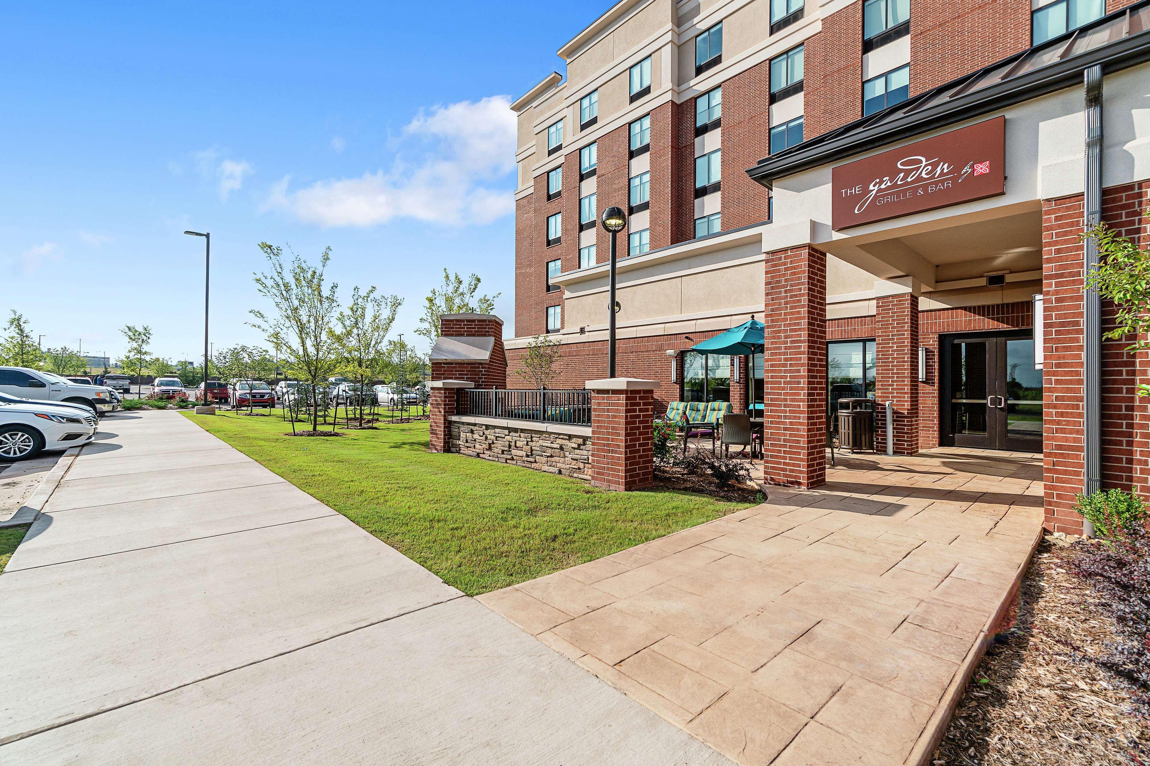 Hilton Garden Inn Edmond/Oklahoma City North Exterior foto
